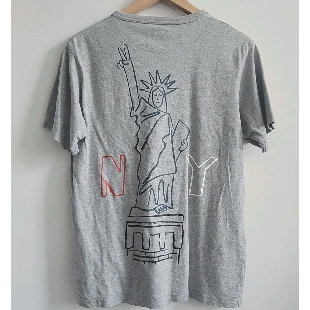 CLEARANCE!! 💥 UNIQLO UT USA OMIYAGE Short Sleeve Crewneck T-Shirt  Grey Size S